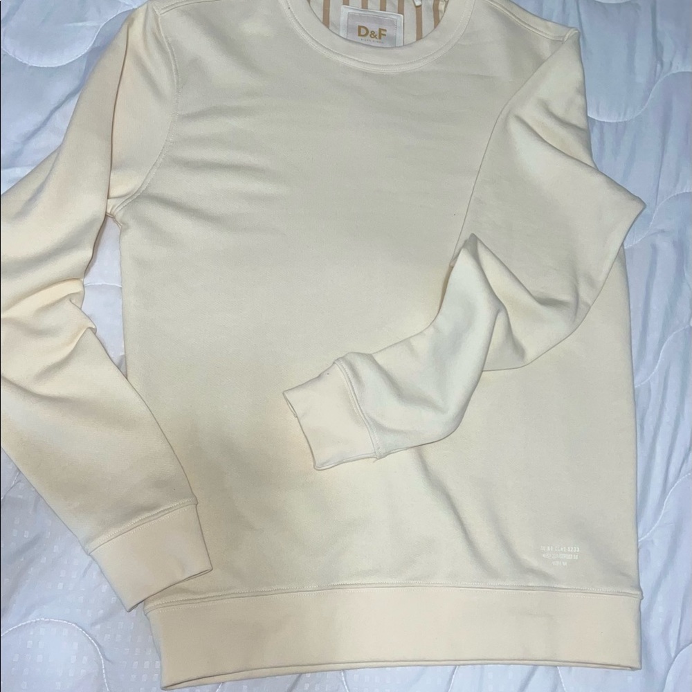 Sweater - Picture 2 of 2